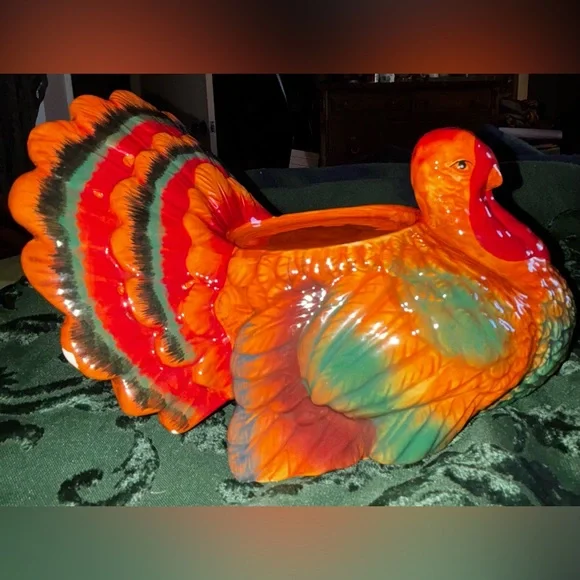 Beautiful Thanksgiving Turkey Pillar candle holders - Picture 2 of 5